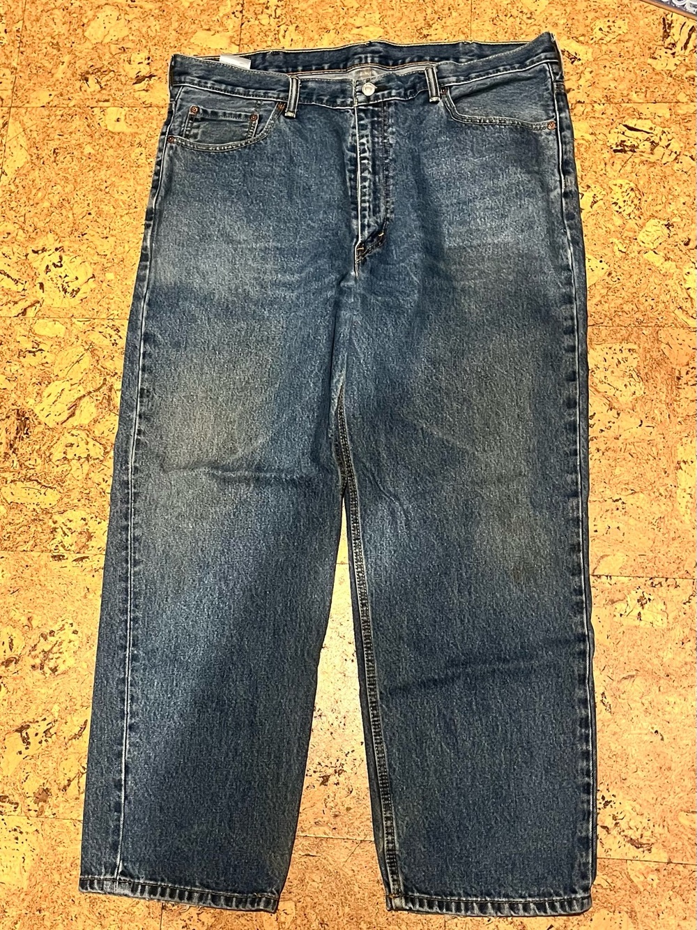 Levi’s Men’s 550 Straight Leg Jeans (40/30)